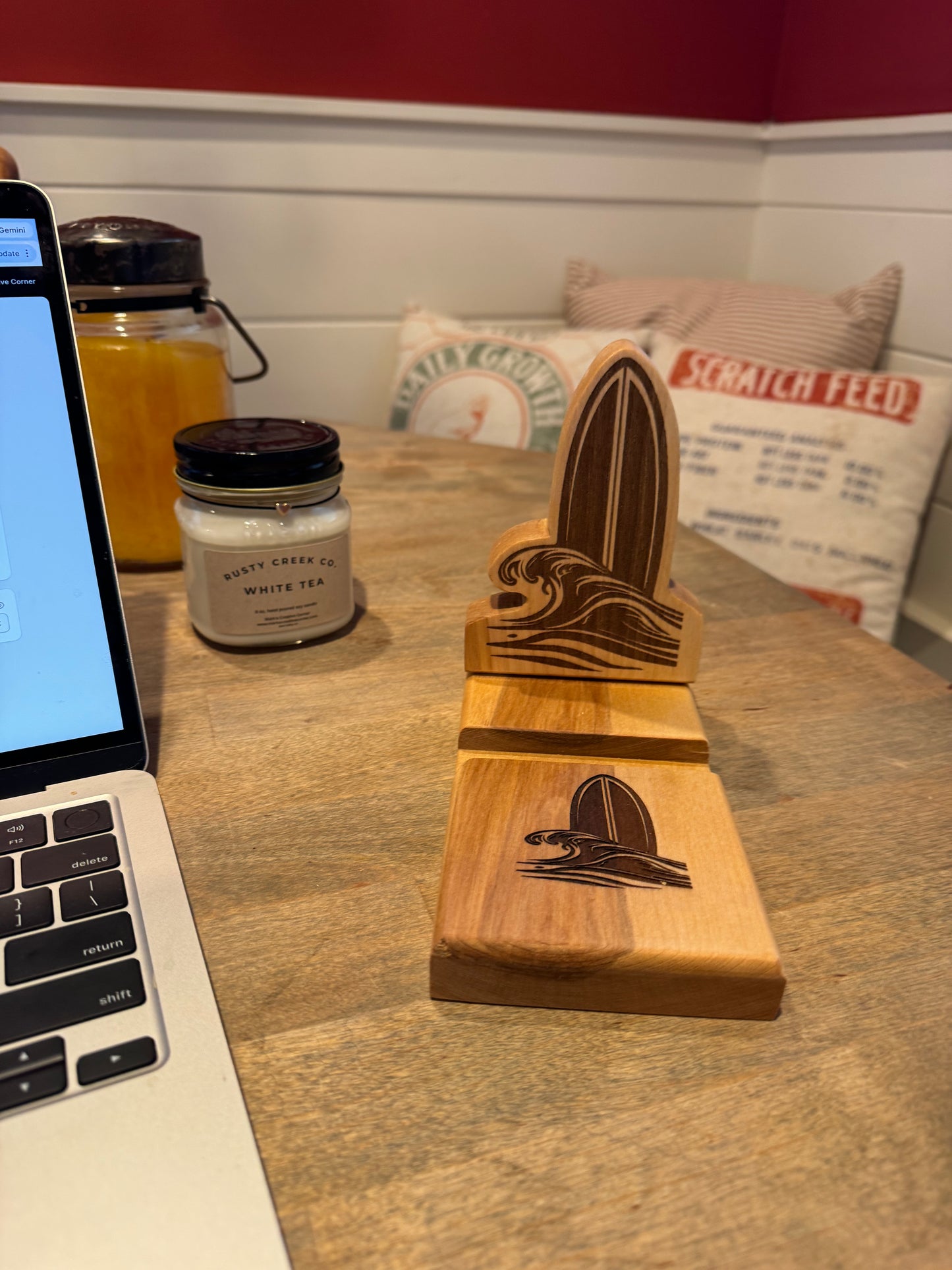 Birch cell phone stand